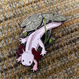 Enamel pin Axolotl